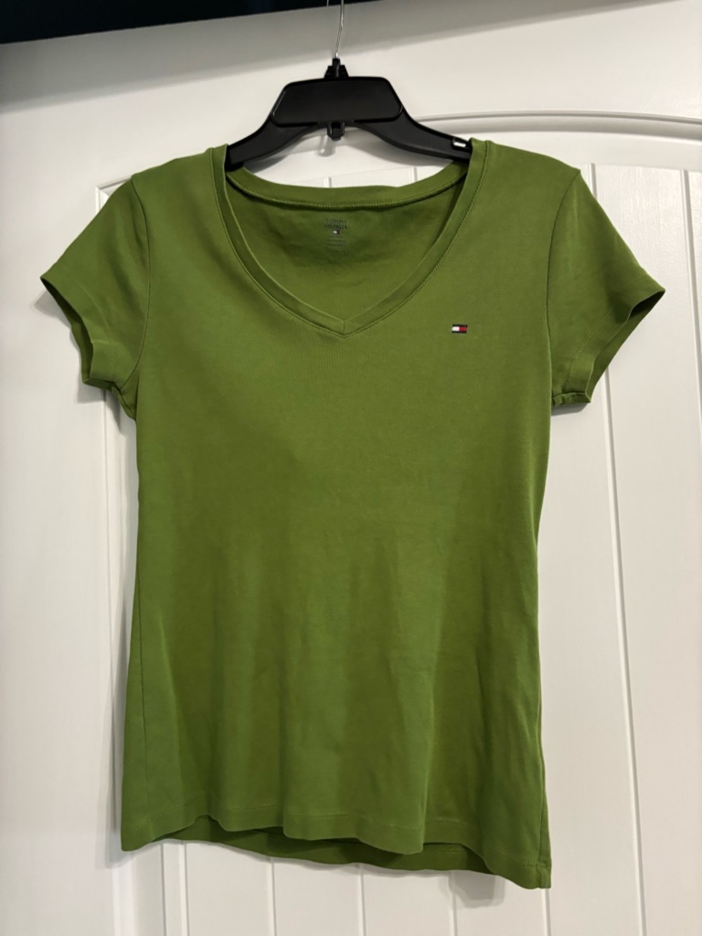 377) TH Women’s Olive Green V-Neck Short Sleeve Tee